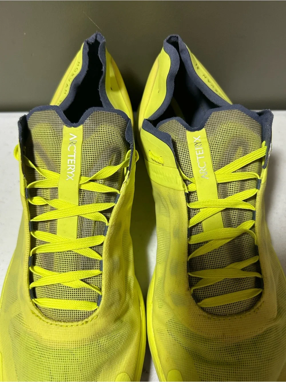 Arc'teryx Norvan womens Neon Yellow Trail Running Shoes size 9.5